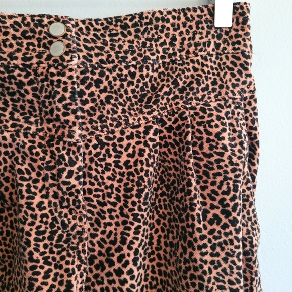 Anthropologie Kalea Corduroy Animal Print Jogger Trousers - Picture 6 of 13
